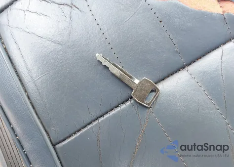 1991 Lincoln Town Car Executive from USA, damaged, VIN 1LNCM81W9MY767366